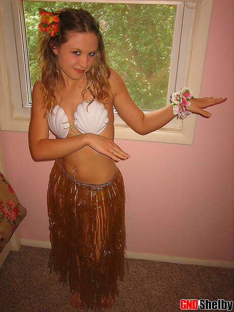 GND Shelby offers a free photo gallery with Shelby unveiling amazing shape