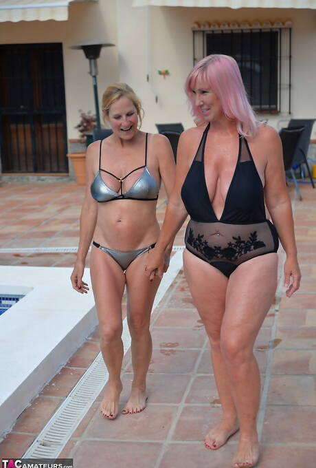 TAC Amateurs xxx photo collection featuring Melody in caressing each other scene